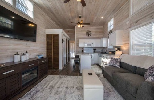 Upward Cottage | Cozy 1BR Tiny Home w/Pool Access | Free Tix