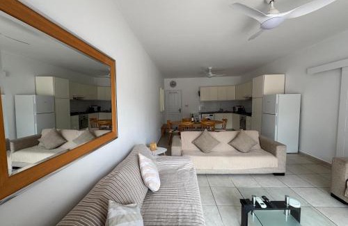 Paphos Apartment | Cozy 2-bd ap near the sea!