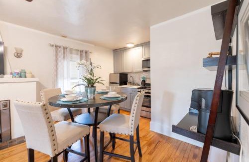 Rapid City Apartment | Cozy 2 BDRM Vacation Rental - 1 Mile to Dtwn Rapid City
