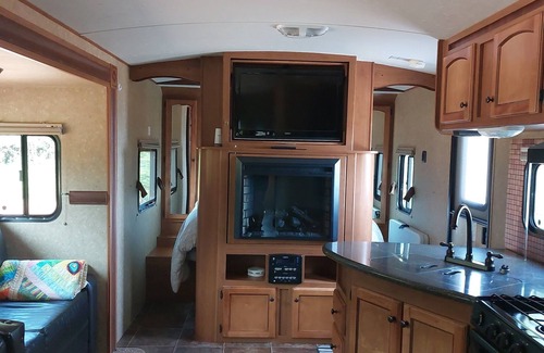 Points East House | Cozy 2-bedroom RV with Private Sandy Beach on the Sturgeon Bay!