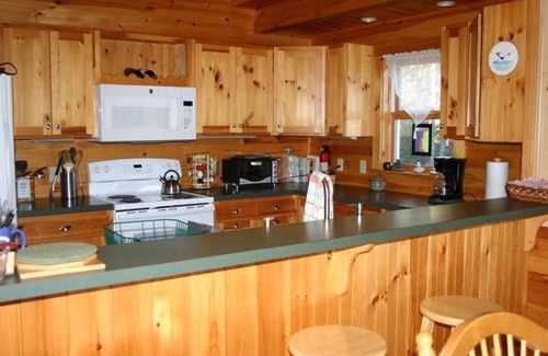 Roque Bluffs House | Cozy 2 bedroom 3 bathroom retreat