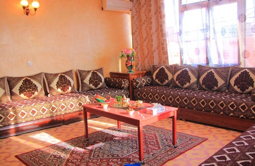Riad Zitoun Jdid Apartment | Cozy 2-bedroom apartment in Medina Marrakesh with a Terrace,AC, WiFi…
