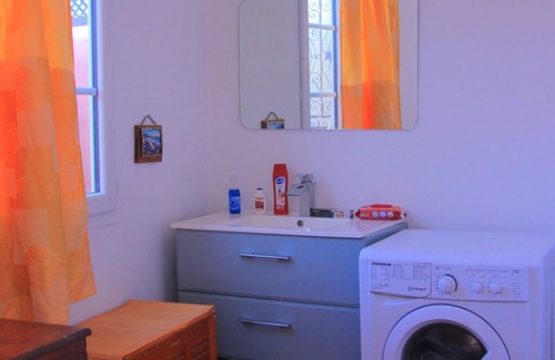 Riad Zitoun Jdid Apartment | Cozy 2-bedroom apartment in Medina Marrakesh with a Terrace,AC, WiFi…