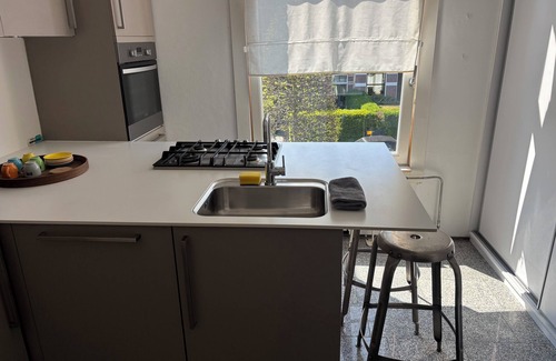 Voorburg Apartment | Cozy 2-bedroom apartment in charming Voorburg, close to The Hague and the beach.