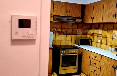 Kavala House | Cozy 2-bedroom apartment with AC and WiFi in gorgeous Rodos