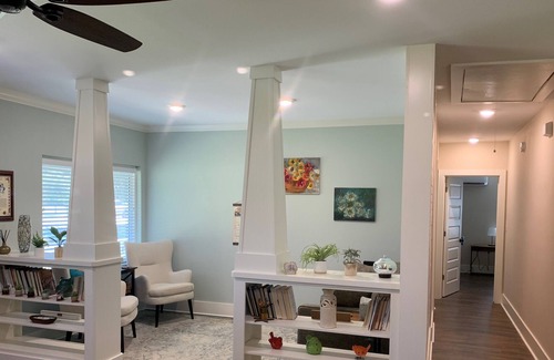 Columbus House | Cozy 2 bedroom bungalow
