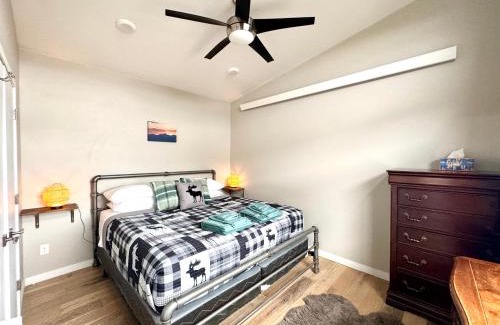 Mountainside Village Apartment | Cozy 2 Bedroom by Teton Pass