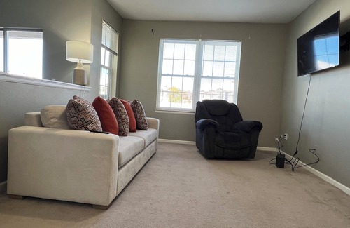 Parker Condo | Cozy 2-bedroom condo in fabulous Parker with fitness room, WiFi