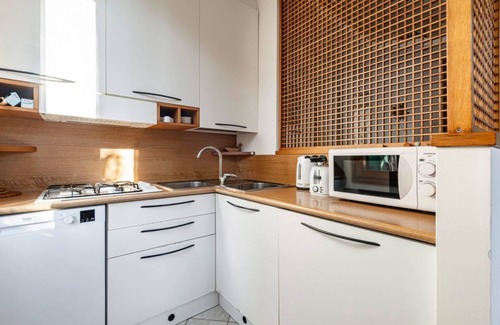 Santa Maria in Stelle Apartment | Cozy 2-Bedroom Stay at Lido di Venezia