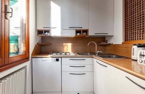 Santa Maria in Stelle Apartment | Cozy 2-Bedroom Stay at Lido di Venezia