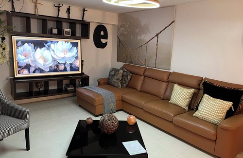 Florida Center North House | Cozy 2-bedroom townhome with WiFi, AC in awesome Orlando