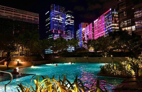 Bonifacio Global City Apartment | Cozy 2 Bedrooms in BGC with Balcony Bathtub 600Mbps