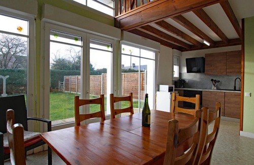 Liesville-sur-Douve Cottage | Cozy 2-BR Cottage in Regional Park, Near Utah Beach, Pet-Friendly, Private Garden & Terrace