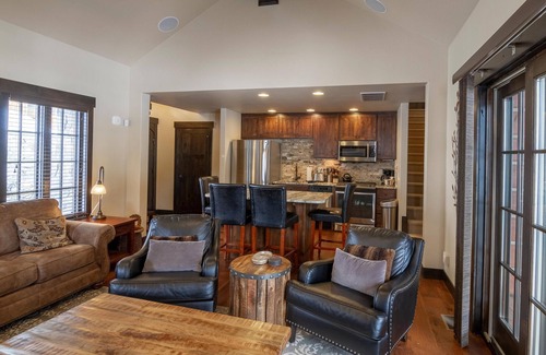 Tamarack Resort Cottage | Cozy 2 BR Cottage |Private Hot Tub and Fireplace