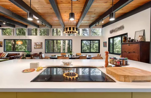 Camp Meeker House | Cozy 2-BR Stay w/PVT Decks & Scenic Forest Views