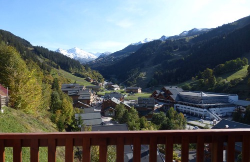 Meribel Centre Apartment | Cozy 2-Room Apt for 4 in Méribel Center, Close to Shops and Ski Slopes