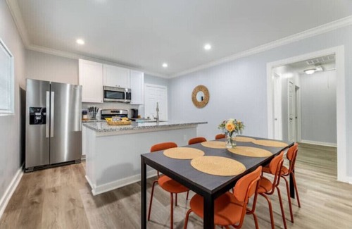 South Central Houston Apartment | Cozy 2bed 2bath near Med Center