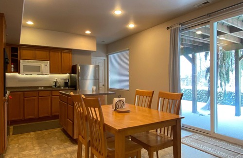 Auburn House | Cozy 2BR Auburn Suite: Comfort Meets Convenience!