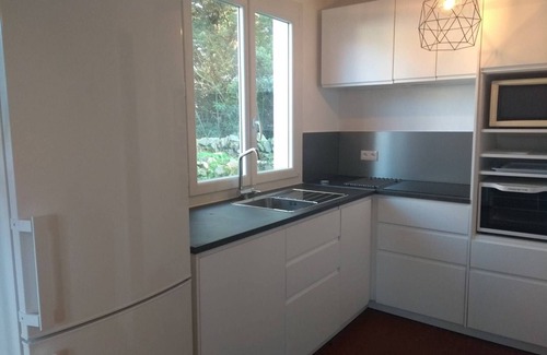 Noirmoutier-en-l'Ile House | Cozy 2BR House near Beach with Private Garden, Parking, and Terrace