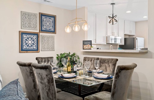 Southeast Raleigh House | Cozy 2BR Retreat + BBQ, WIFI & Parking