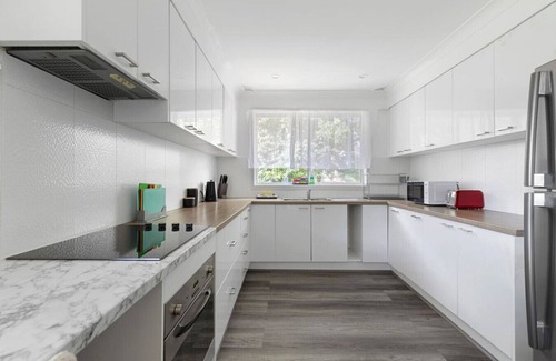 Werrington House | Cozy 3BDR Home I Mins to Parks