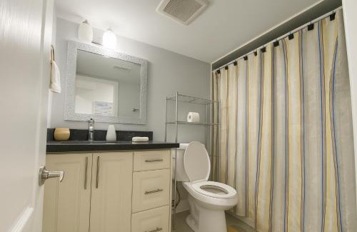 Caledon Apartment | Cozy 3BR Caledon Basement Suite with Private Access, Backyard Basketball Court, Full Kitchen, WiFi, Laundry, 5 Mins to Brampton, Family Friendly, Near Trails & Parks!