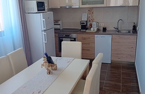 Zabljak Villa | Cozy 3BR Villa near Durmitor National Park - Free WiFi & Parking - Nature Escape