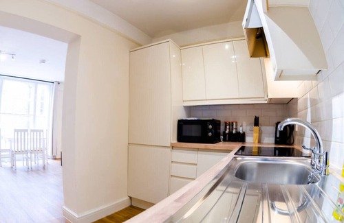 Bury St Edmunds Apartment | Cozy 4-Guest Getaway in the Heart of Ipswich