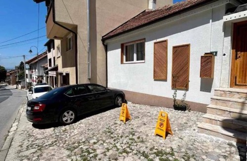 Sarajevo Apartment | Cozy 55m2 apartment in fabulous Sarajevo with free parking