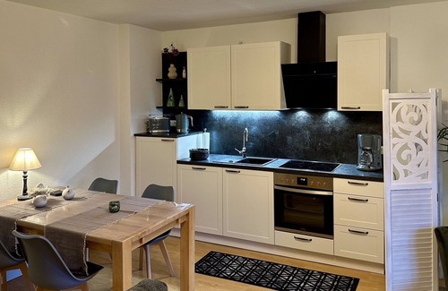 Ostorf Apartment | Cozy 60m² old town quarter close to the city and lake