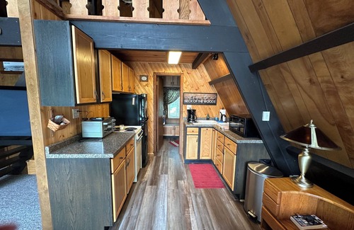 Hayward Cabin | Cozy A-Frame cabin in Hayward on Chippewa Flowage, sleeps 6, RV electrical
