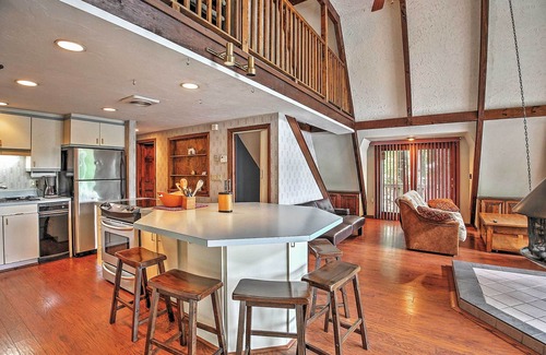 Barnstead House | Cozy A-Frame Center Barnstead House on Locke Lake!