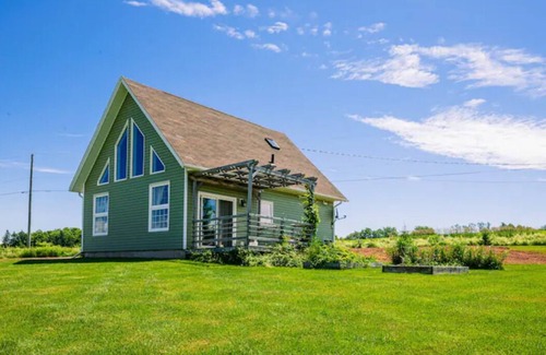 Queens County House | Cozy All Season Country Cottage- 15 min to Charlottetown