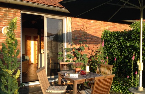 Westerstede Apartment | Cozy ambience in a beautiful natural location, Wi-Fi