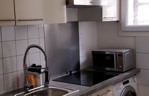 Louis Bertrand-Mirabeau-Semard Apartment | Cozy and bright 1b apartment close to the metro!