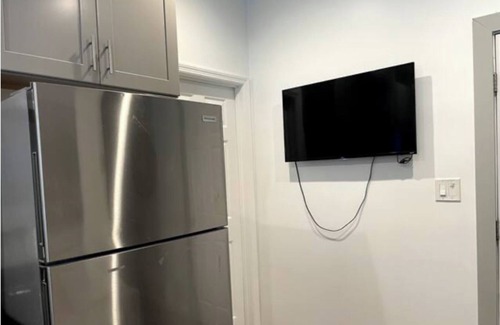 Pico-Union Apartment | Cozy and Central to All Apartment