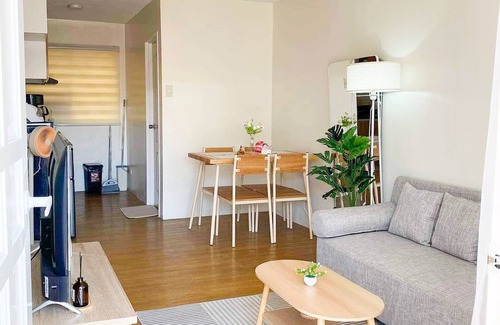 Maybunga Condo | Cozy and chic 2BR Retreat in Pasig – Central Location with high speed WiFi