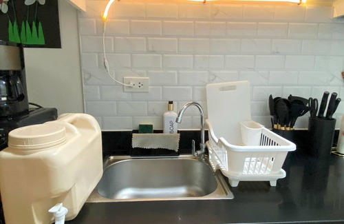 Maybunga Condo | Cozy and chic 2BR Retreat in Pasig – Central Location with high speed WiFi
