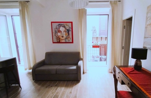 Kalsa Apartment | Cozy and modern apartment in the historic center of Palermo