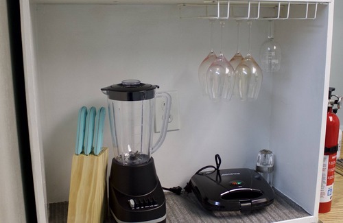 Lochearn Apartment | Cozy and quiet basement apartment pet friendly!