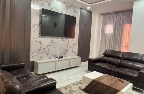 Ngor Apartment | Cozy and spacious 1 bedroom/2 full bath apartment in Ngor/Almadies with WiFi&AC