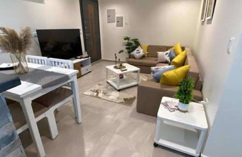 Warraq al Arab Apartment | Cozy apartment - one kattamya with AC, WiFi