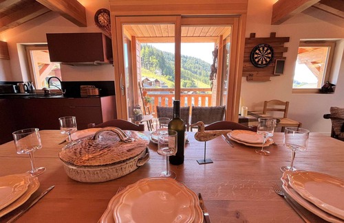 Les Gets Apartment | Cozy apartment, 3 bedrooms, terraces, parking