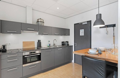 Stellendam House | Cozy apartment (39 m²) on the land side on the 1st floor with a lovely living room and open kitchen.