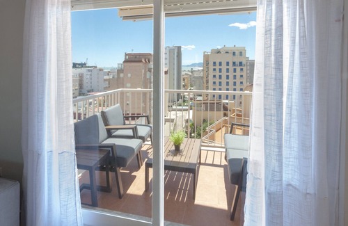 Grao de Gandia Apartment | Cozy apartment with Mediterranean style, a few meters from the beach. Terrace overlooking the sea.