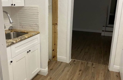 Hialeah House | Cozy apartment for 4 people