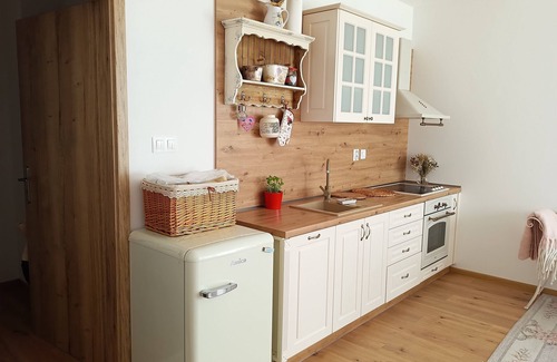 Liptovsky Hradok Apartment | Cozy Apartment idealnfor Hiking, Cycling, Outdoorsnn