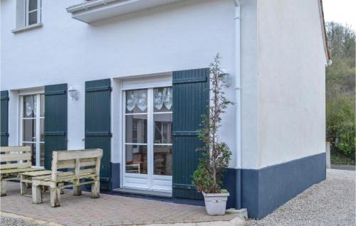 Alette Apartment | Cozy Apartment In Alette With Wifi