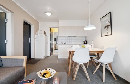 Sandvig Apartment | Cozy apartment in Allinge with kitchen