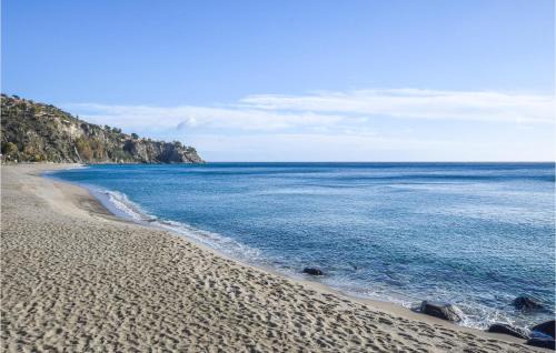 Nicotera Marina Apartment | Cozy Apartment In Nicotera Marina